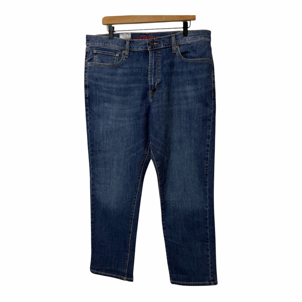 LUCKY BRAND 410 ATHLETIC STRAIGHT MEN'S MEDIUM WASH JEANS 36X30 NWT